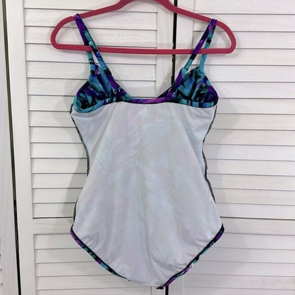 Croft & Barrow One Piece Swimsuit Size 14 Underwire - Picture 11 of 14